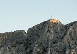 Brèche des Moines et Croix de Provence, Montagne Sainte Victoire